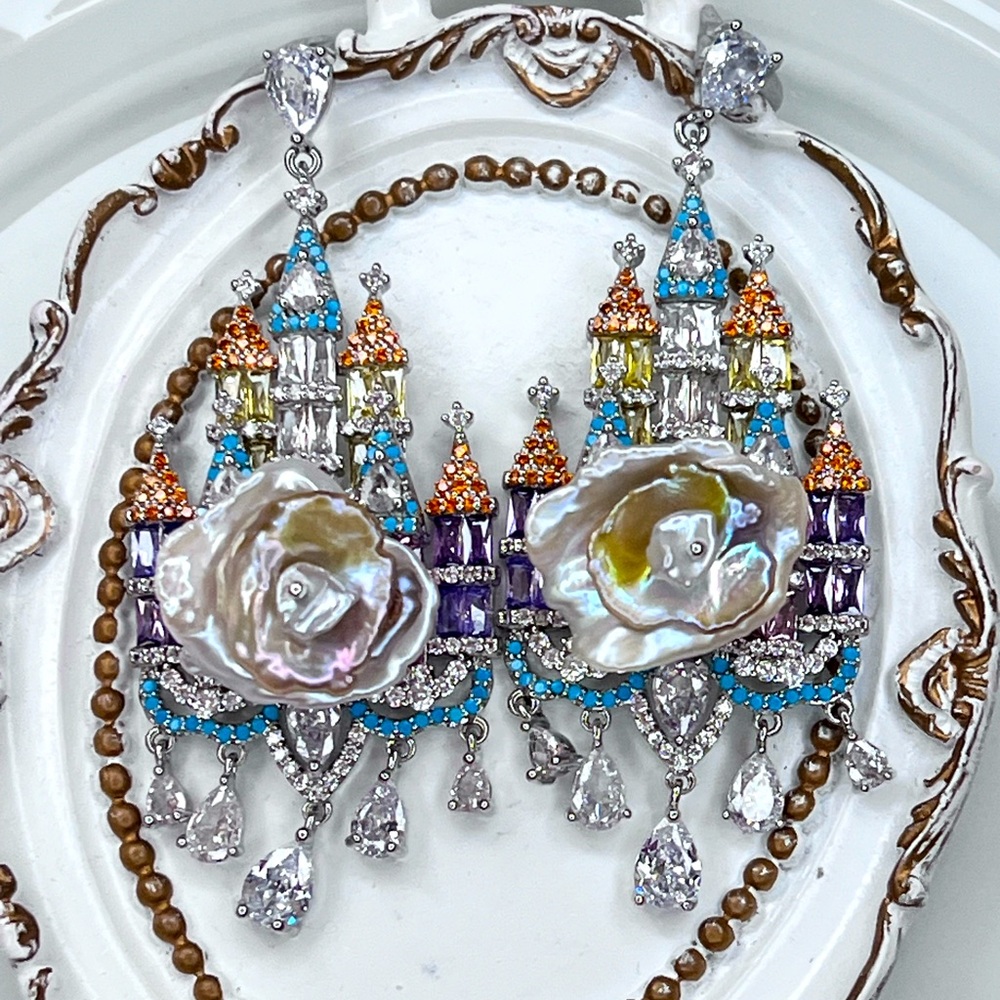 😱🔥 Handmade Freshwater Premium Rainbow 🌈 Keshi Pearl Castles 🏰 Crystal Earrings